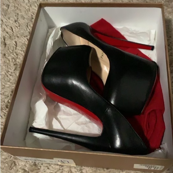 Black Christian Louboutin leather heels - Picture 3 of 5